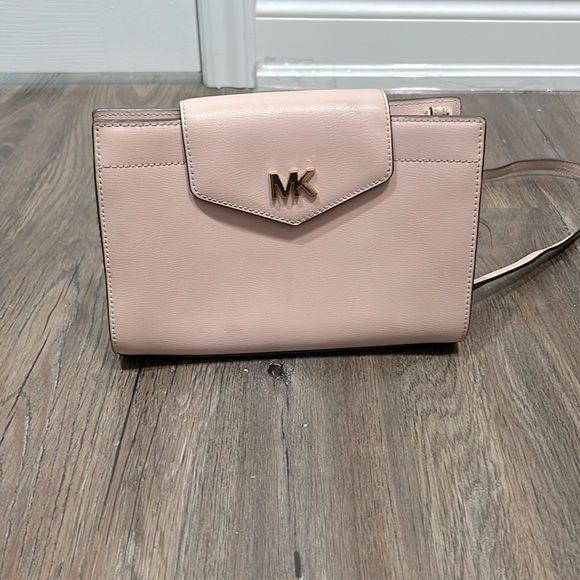 Bag - Picture 1 of 1